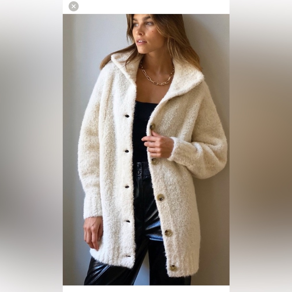Aritzia Wilfred Mauve Cardigan in Excellent Condition